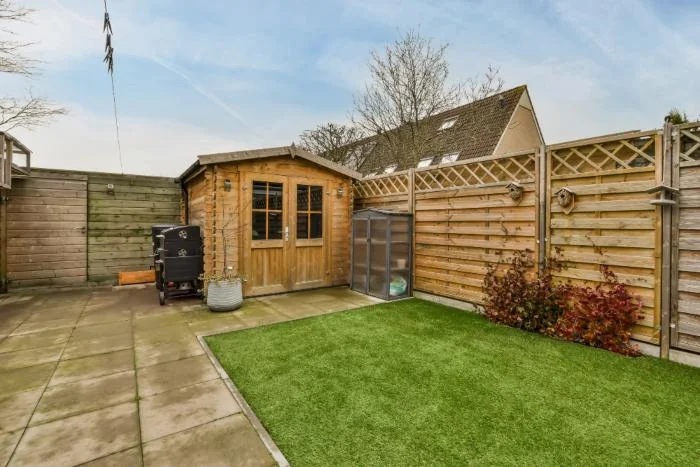 tuinhuis raam vervangen